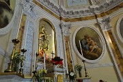 100 Concludo la bella lunga camminata salutando la Madonnina della chiesetta